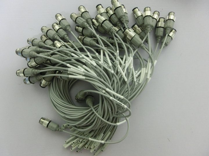 日本SMC磁性开关D-M9PSDPC磁性开关