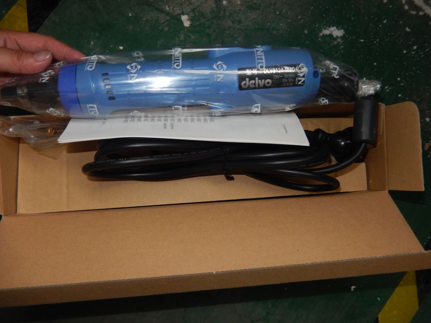 日本Delvo达威DLV8124-MJC电动螺丝刀