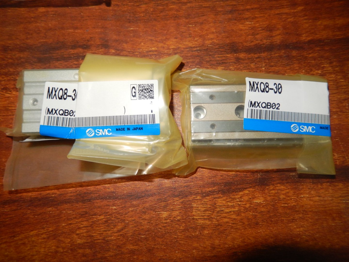 日本SMC双缸型气动滑台气缸MXQ8-30