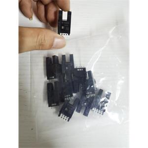 日本OMRON欧姆龙EE-SX676槽型光电传感器