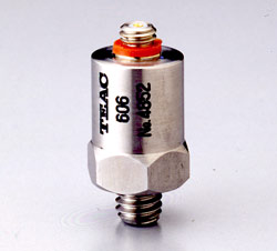 日本TEAC压电型加速度传感器606ST  李:157*1387*6121