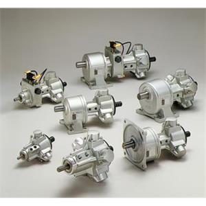 日本TAIYO太阳铁工TAM4-015L径向活塞式气动马达 李:157*1387*6121